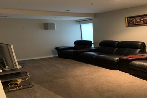 Photo of property in Dune, 2a/138 Oriental Parade, Oriental Bay, Wellington, 6011