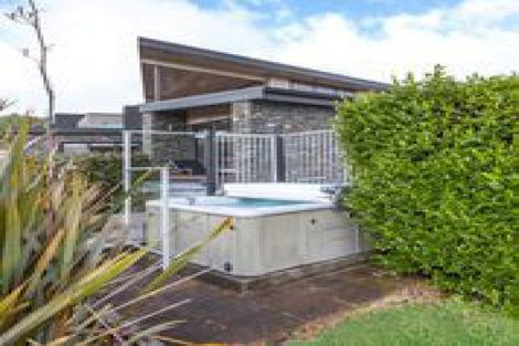 Photo of property in 32 Saint Andrews Drive, Pauanui, Hikuai, 3579