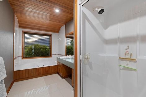Photo of property in 732 Peninsula Road, Kelvin Heights, Queenstown, 9300