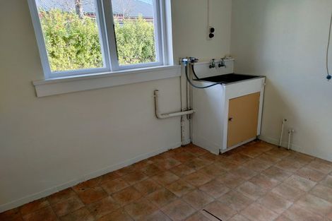 Photo of property in 12 Milton Street, Gore, 9710