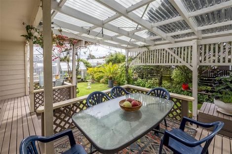 Photo of property in 80b Elizabeth Street, Waikanae, 5036