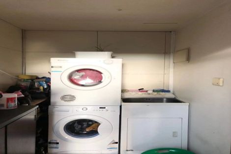 Photo of property in 71a Harris Crescent, Papanui, Christchurch, 8053