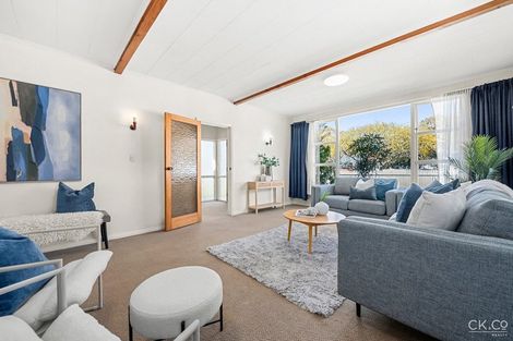 Photo of property in 13 Mahoe Street, Eastbourne, Lower Hutt, 5013