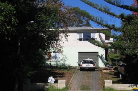 Photo of property in 12 Mariana Place, Glen Eden, Auckland, 0602