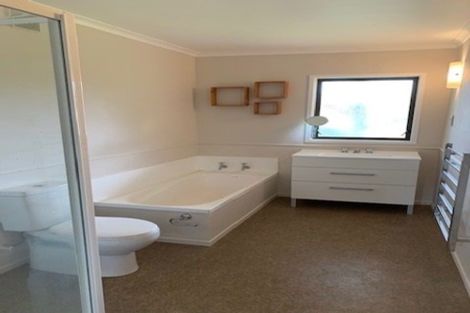 Photo of property in 29 Observatory Close, Whitby, Porirua, 5024