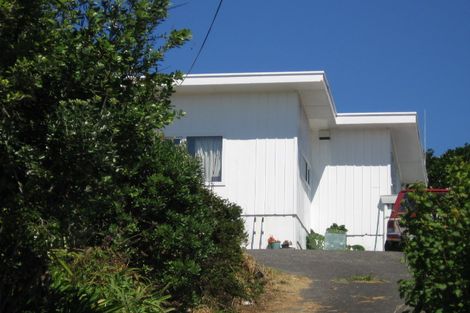 Photo of property in 46 Beach Road, Castor Bay, Auckland, 0620