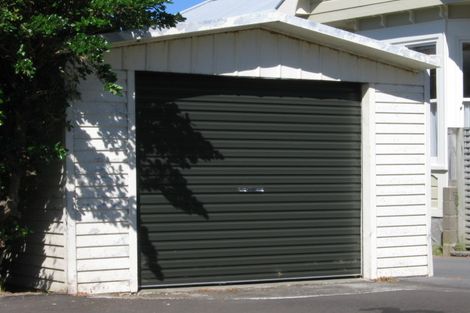 Photo of property in 87 Eden Street, Island Bay, Wellington, 6023