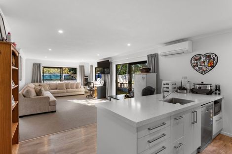 Photo of property in 25d Stout Street, Shannon, 4821