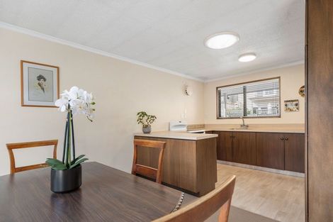 Photo of property in 2/35 Picton Avenue, Riccarton, Christchurch, 8011