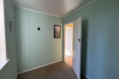 Photo of property in 42 Selwyn Crescent, Forrest Hill, Auckland, 0620