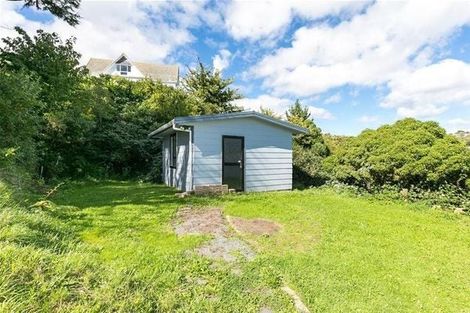 Photo of property in 11 Tortola Crescent, Grenada Village, Wellington, 6037