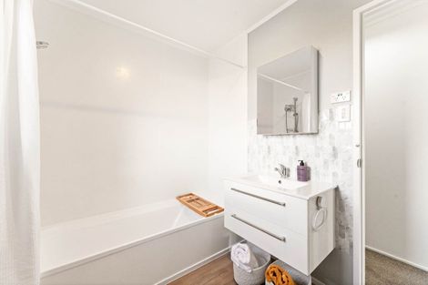 Photo of property in 82b Hartford Avenue, Papamoa Beach, Papamoa, 3118