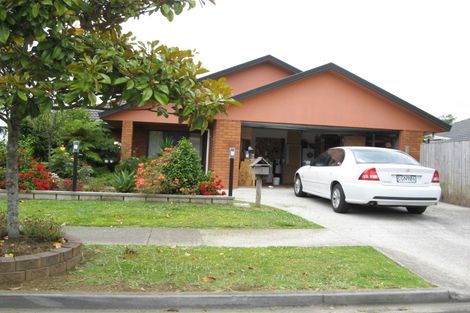 Photo of property in 4 Secoia Crescent, Mangere, Auckland, 2022