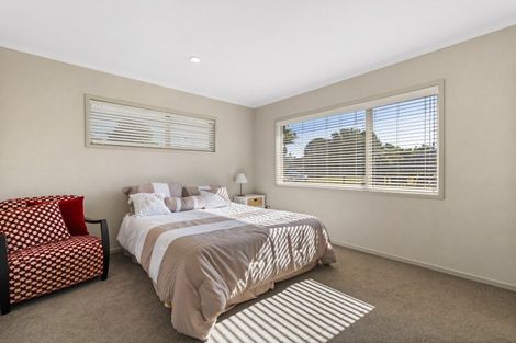 Photo of property in 44 Gibson Place, Papamoa Beach, Papamoa, 3118