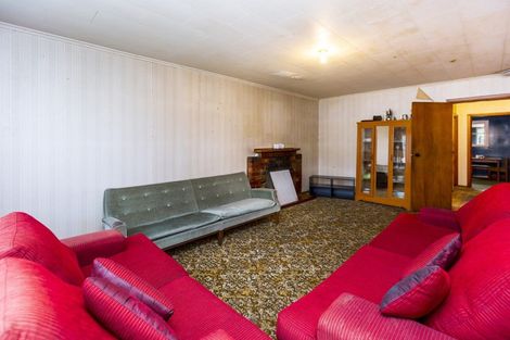 Photo of property in 70 Main Road, Wainuiomata, Lower Hutt, 5014