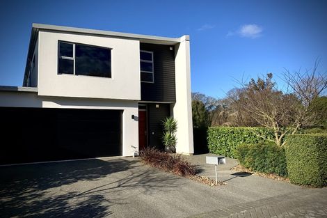 Photo of property in 17 Seager Lane, Hillmorton, Christchurch, 8024
