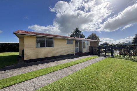 Photo of property in 35 East Parkdale Street, Tokoroa, 3420