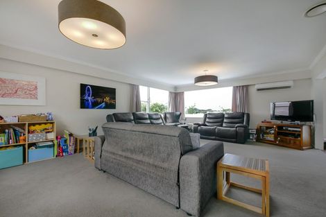 Photo of property in 39 Truscott Avenue, Johnsonville, Wellington, 6037