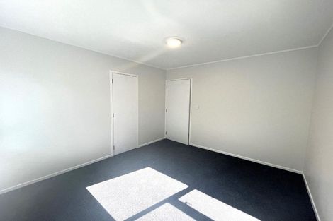 Photo of property in 1/7 Vera Road, Te Atatu South, Auckland, 0610