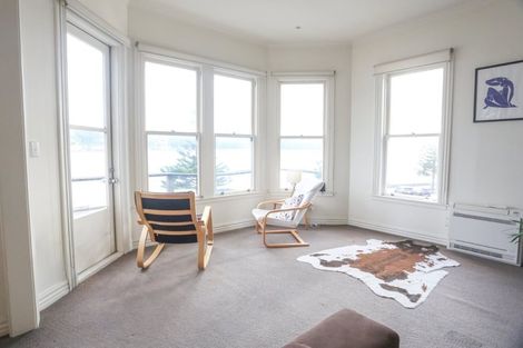 Photo of property in 2/326 Oriental Parade, Oriental Bay, Wellington, 6011