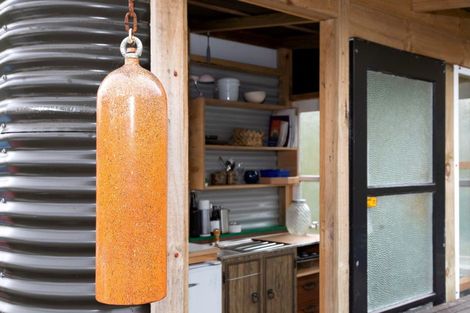 Photo of property in 456 Barrett Road, Omata, New Plymouth, 4374