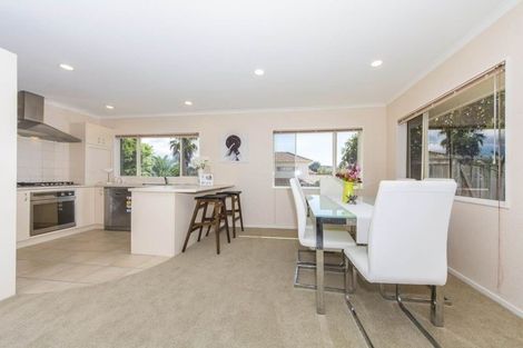 Photo of property in 54b Santa Ana Drive, Dannemora, Auckland, 2016