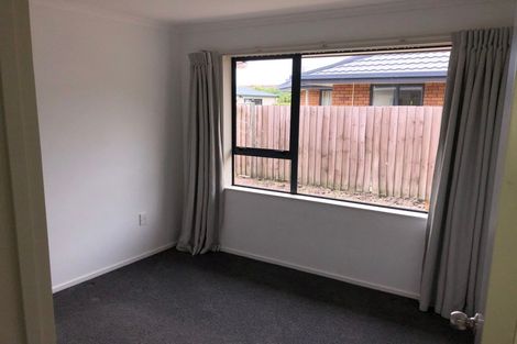 Photo of property in 21 Stedley Place, Heathcote Valley, Christchurch, 8022