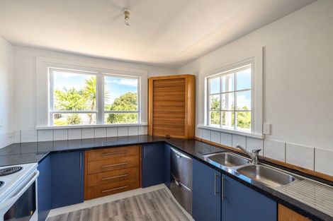 Photo of property in 6 Erua Road, Ostend, Waiheke Island, 1081