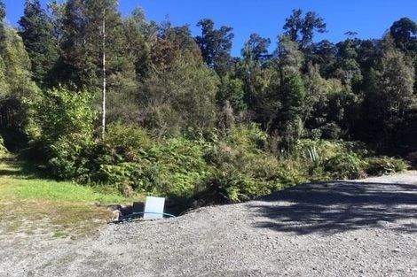 Photo of property in 22 Harper Place, Moana, 7872