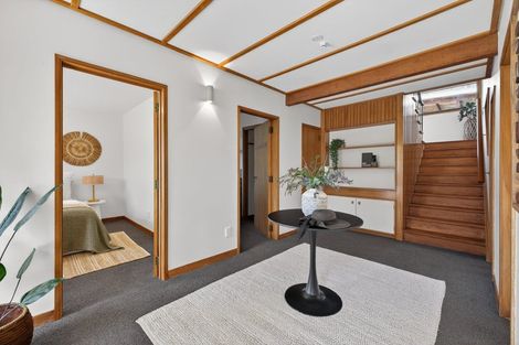 Photo of property in 1 Dyers Pass Road, Cashmere, Christchurch, 8022