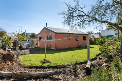 Photo of property in 71 Owen Road, Outer Kaiti, Gisborne, 4010