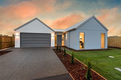 Photo of property in 5 Lorenzos Lane, Halswell, Christchurch, 8025