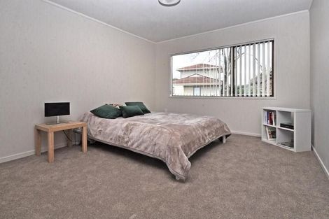 Photo of property in 6 Marendellas Drive, Bucklands Beach, Auckland, 2014