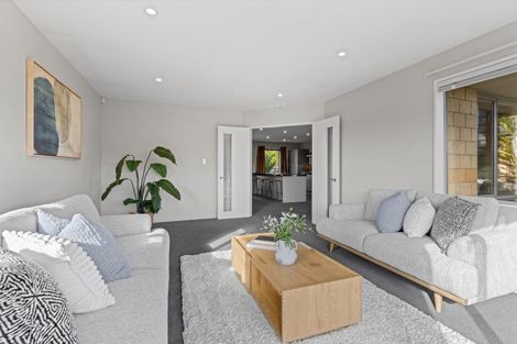 Photo of property in 111 Rolleston Drive, Rolleston, 7614