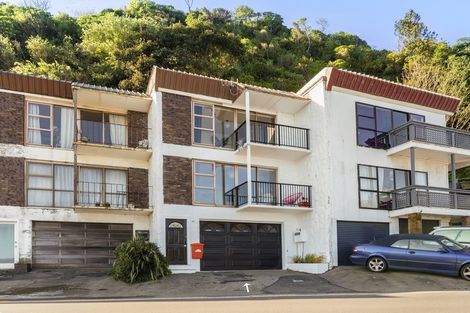 Photo of property in 607a Marine Drive, Days Bay, Lower Hutt, 5013