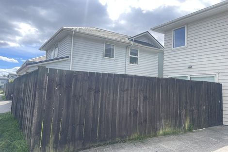 Photo of property in 10 Pipipi Crescent, Takanini, 2112