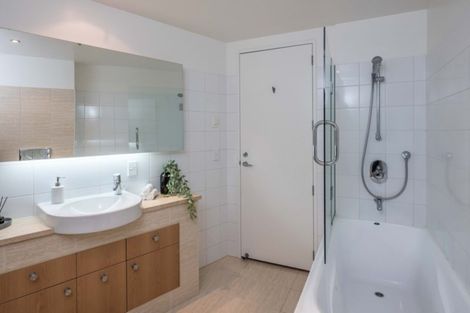 Photo of property in Kate Sheppard Apartments, 5j/42 Molesworth Street, Thorndon, Wellington, 6011