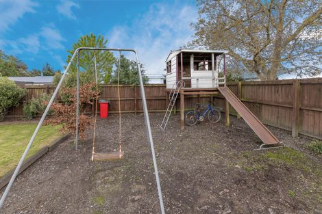 Photo of property in 23 Cross Street, Coalgate, 7673