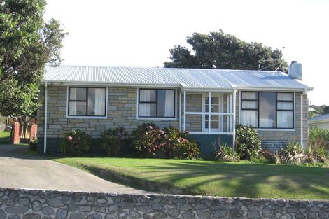 Photo of property in 88 Te Pene Avenue, Titahi Bay, Porirua, 5022