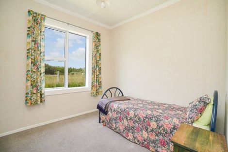 Photo of property in 11 Memorial Avenue, Drummond, Otautau, 9683