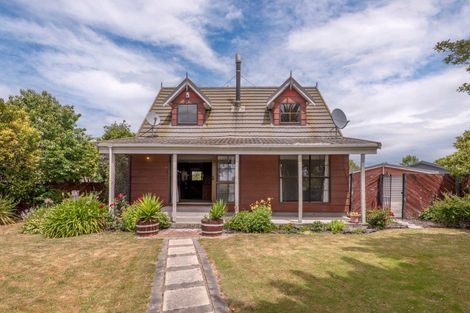 Photo of property in 60 Solomon Avenue, Redwood, Christchurch, 8051