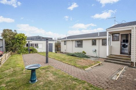 Photo of property in 166 Mark Avenue, Grenada Village, Wellington, 6037