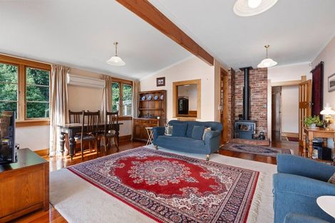 Photo of property in 1 Howard Street, Macandrew Bay, Dunedin, 9014