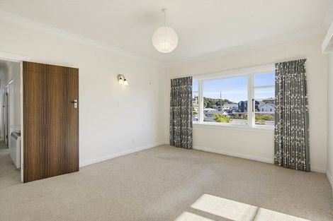 Photo of property in 19 Agra Crescent, Khandallah, Wellington, 6035