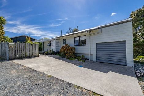 Photo of property in 6 Johnson Lane, Haruru, 0204