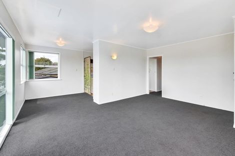 Photo of property in 141 Flanshaw Road, Te Atatu South, Auckland, 0610