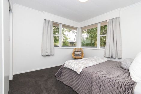 Photo of property in 95 Ruamahanga Crescent, Terrace End, Palmerston North, 4410