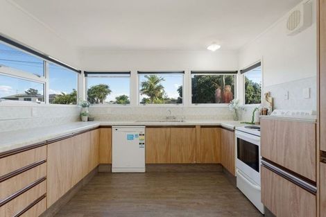 Photo of property in 221a Oceanbeach Road, Mount Maunganui, 3116