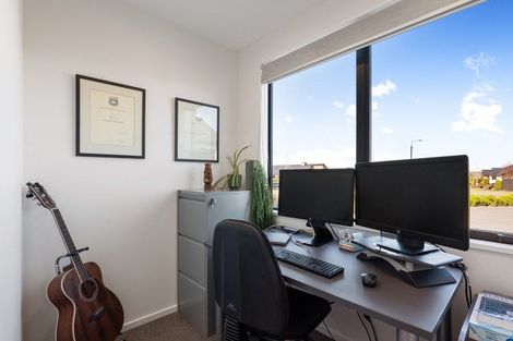 Photo of property in 37 Silver Peaks Drive, West Melton, 7618