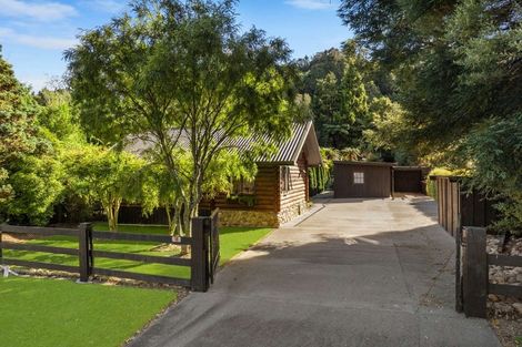 Photo of property in 16 Tombleson Road, Lake Rotoma, Rotorua, 3074